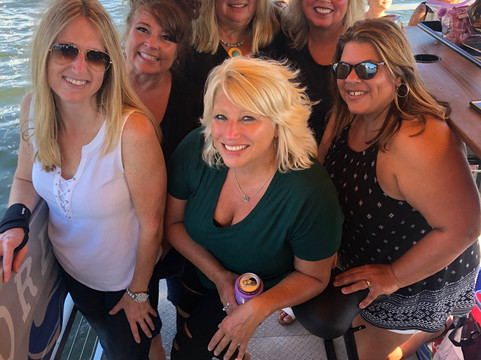 Buffalo CycleBoats-水牛城必去景点