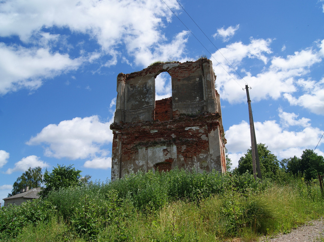 Saints Peter and Paul Church-Druya必去景点