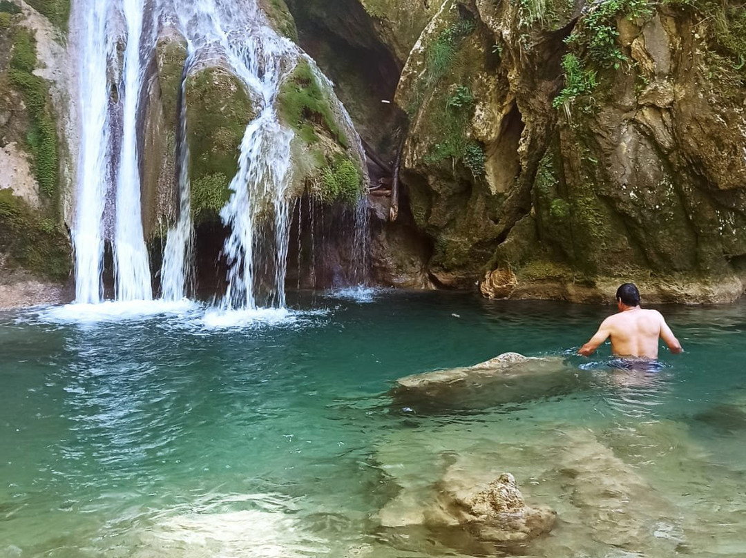 Cascada de Belabarze-Isaba必去景点