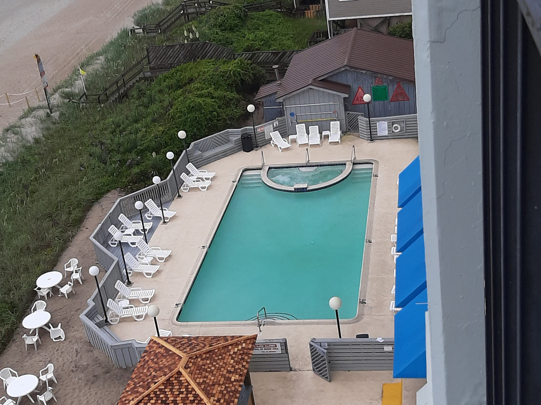 Crystal Coast Oceanfront Hotel主图