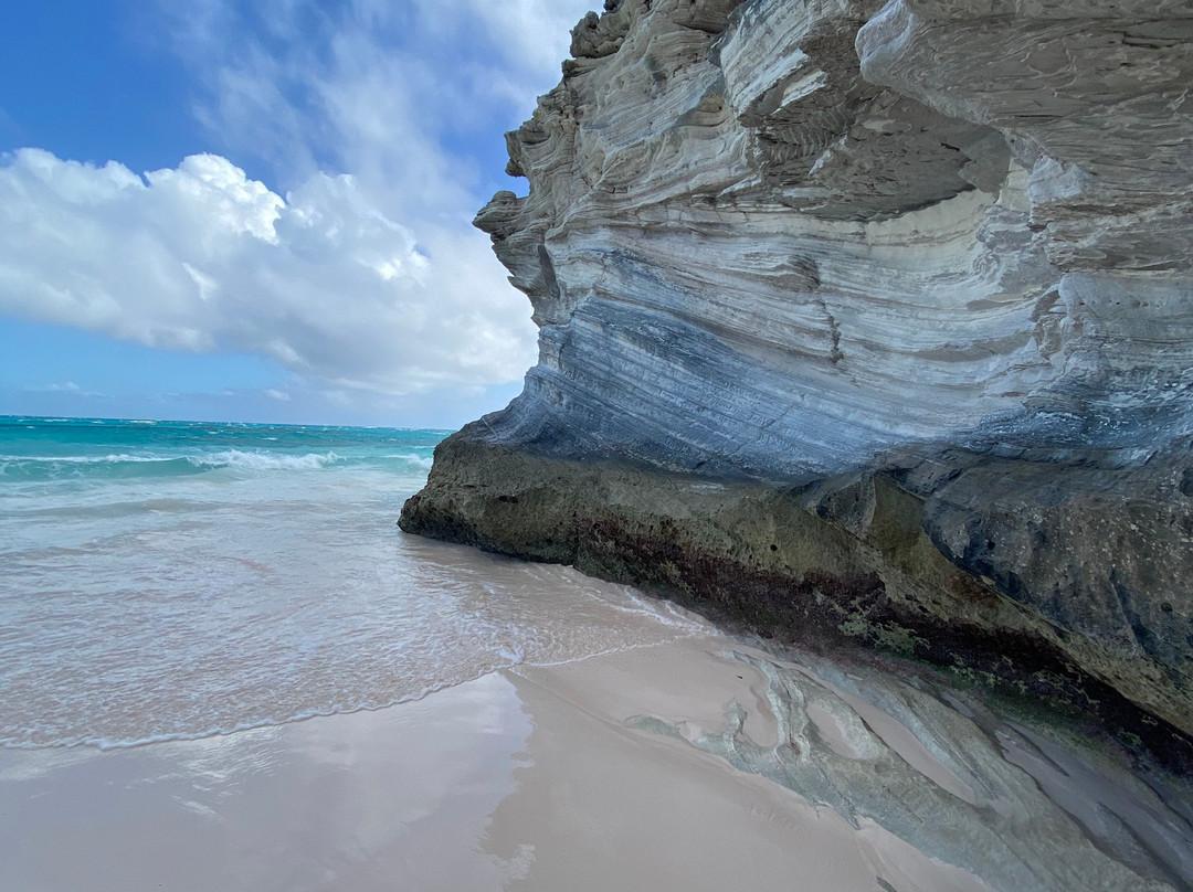 Lighthouse Beach景点图片