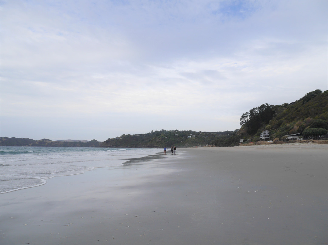 Onetangi Beach景点图片