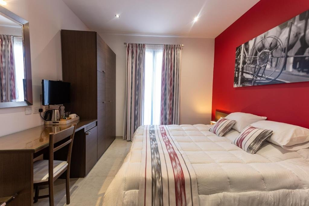 The Shipwright's Lodge主图