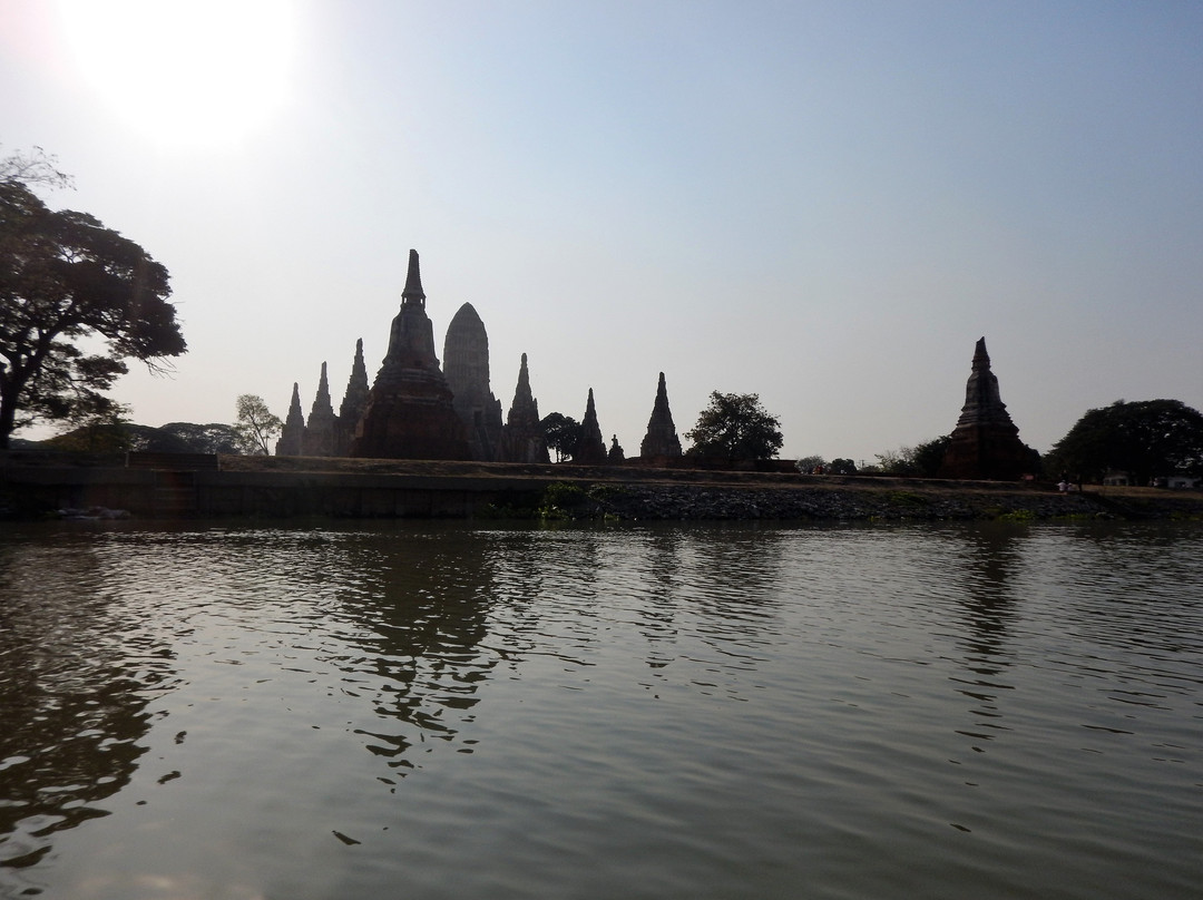 Wat Bangna Nok Pier景点图片