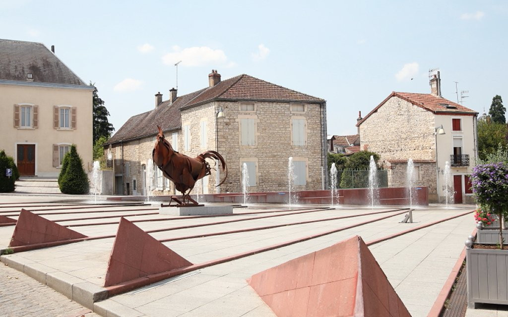Le coq à Chagny-沙尼必去景点