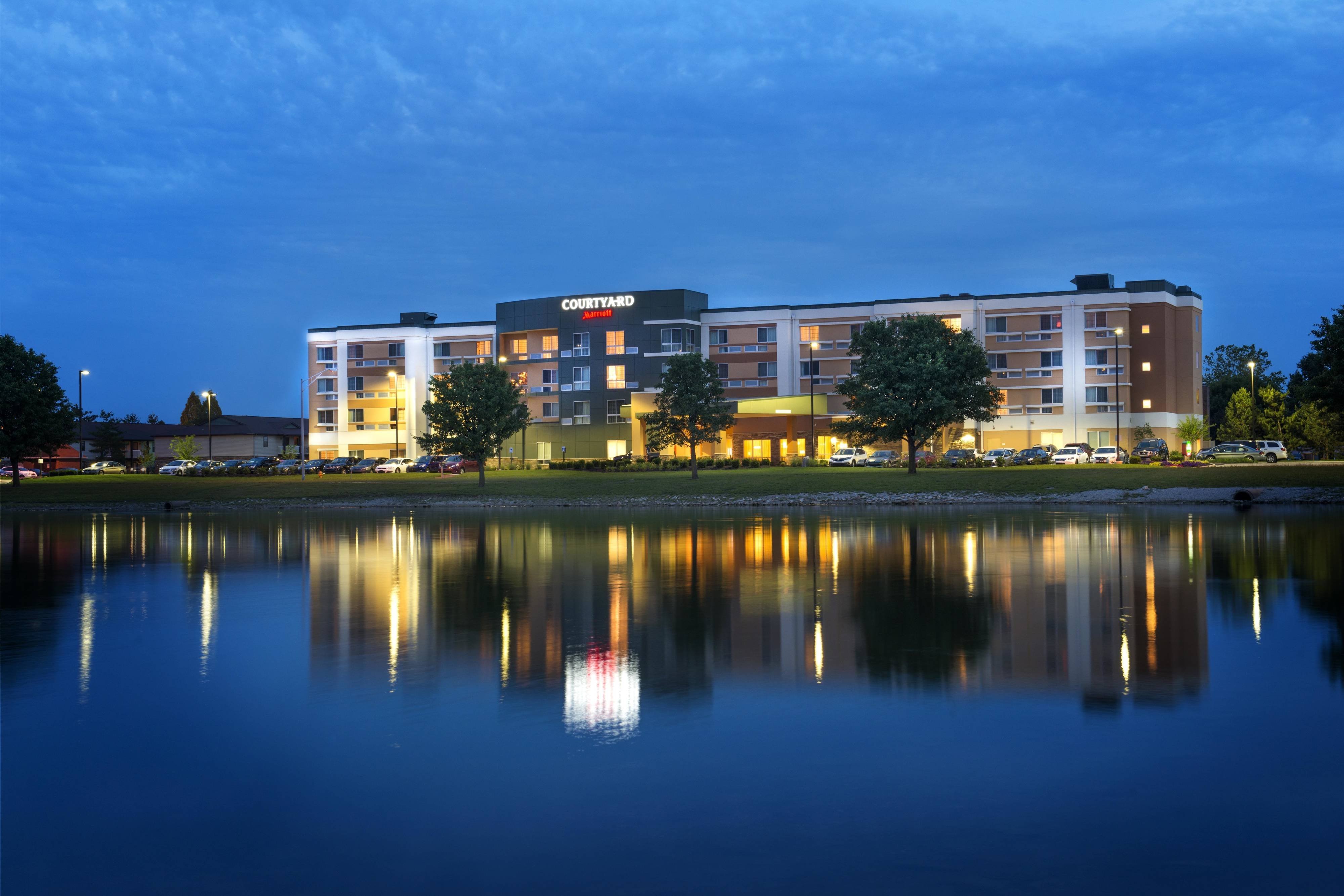 Courtyard by Marriott Evansville East-官方