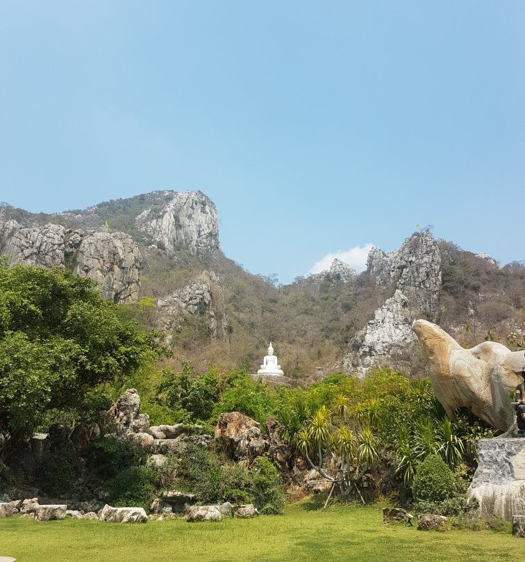 Wat Khao Wong Narai Cave景点图片