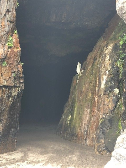 Piedra de la Iglesia-Constitucion必去景点
