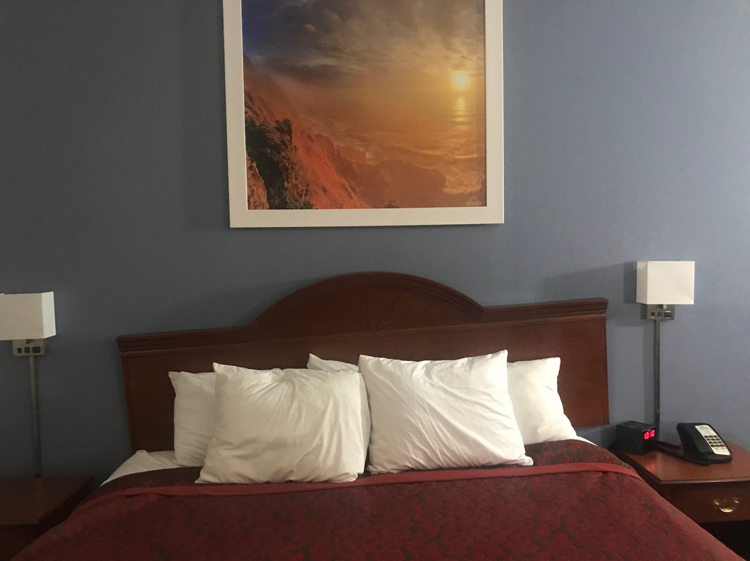 马纳萨斯戴斯酒店主图