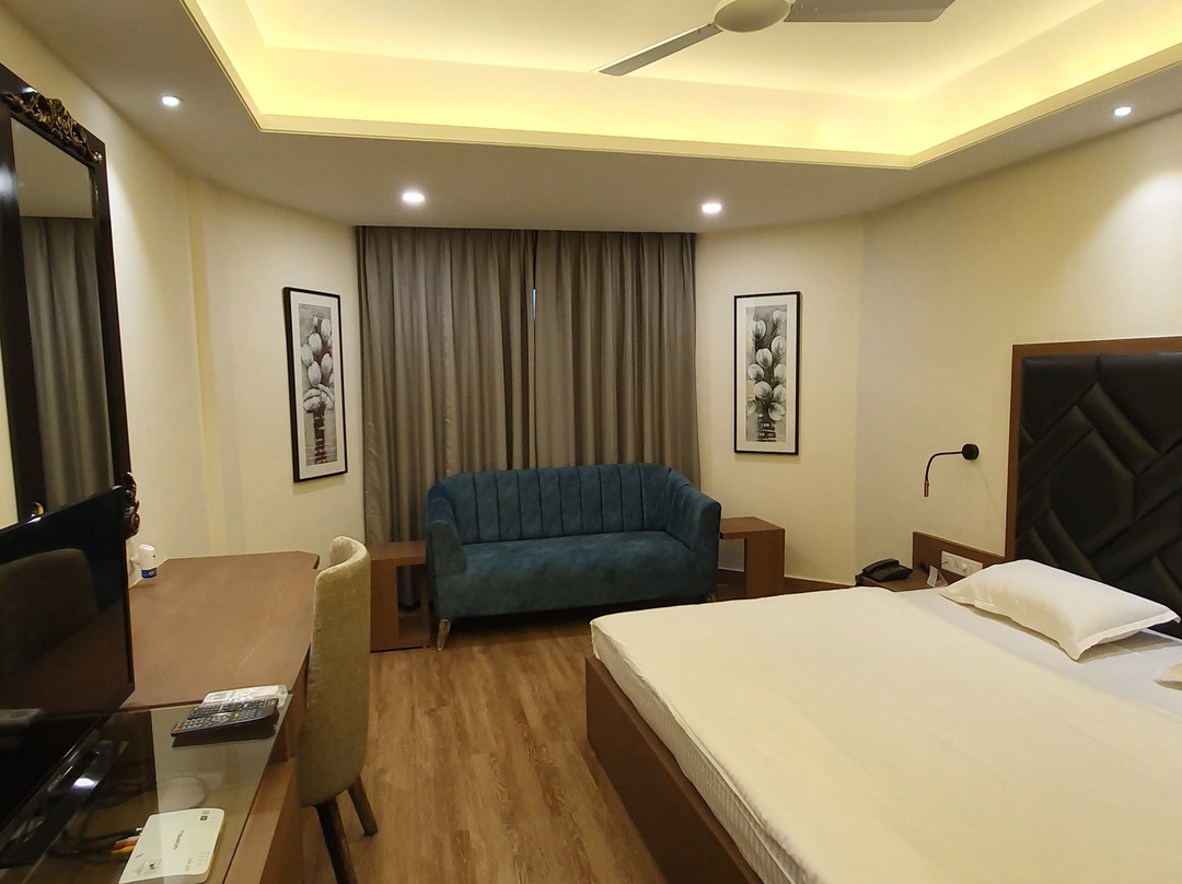 Hotel Ajanta Palace主图