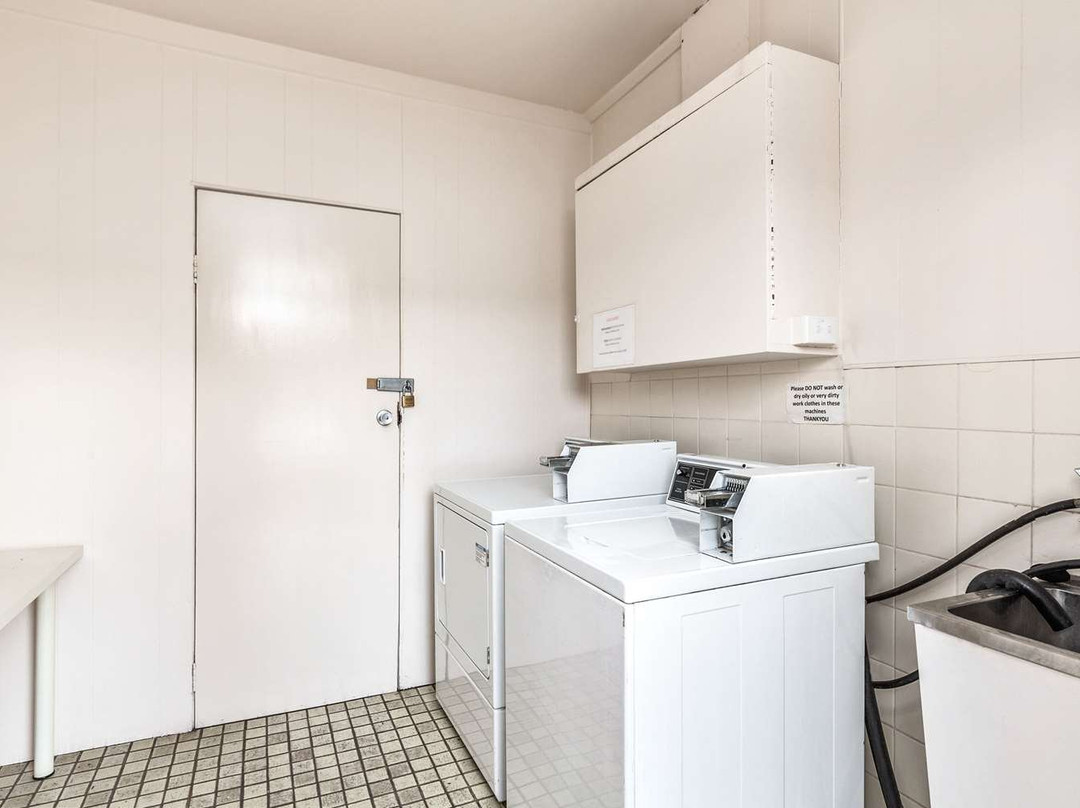 安扎克高速公路康福特茵酒店主图