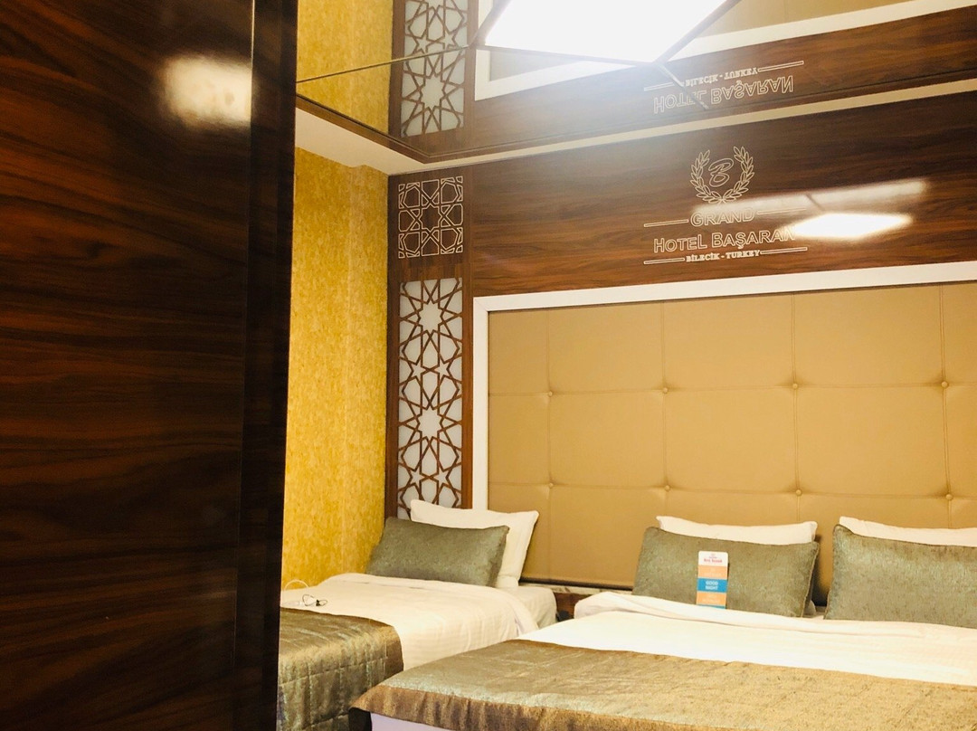 Grand Hotel Basaran主图