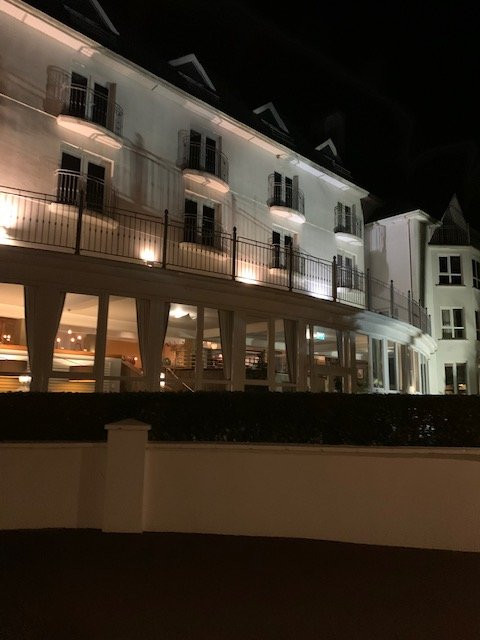 Garryvoe Hotel主图