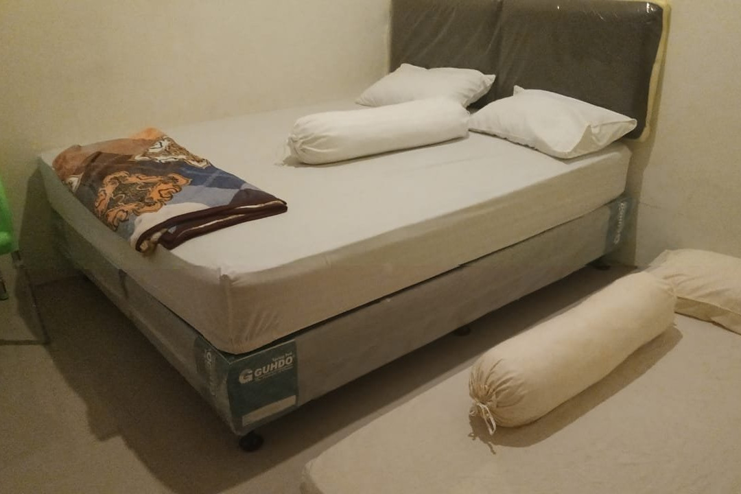 Paradise Inn
