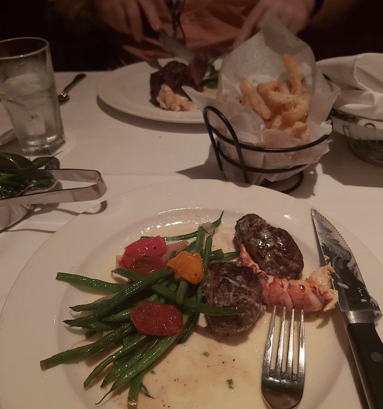 The Capital Grille I Drive (奥兰多)餐厅/美食点评 餐厅地址/餐厅电话/餐厅周边信息/餐厅推荐菜