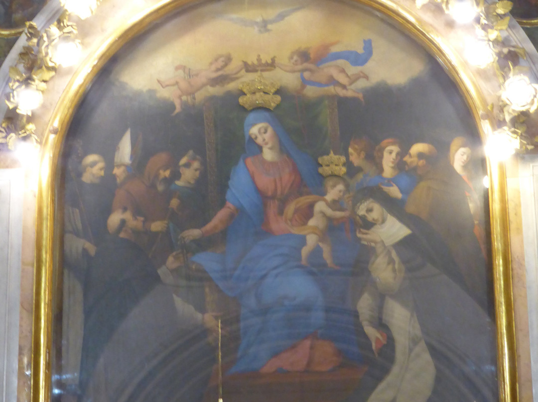 Basilica della SS. Trinità-Piano di Sorrento必去景点