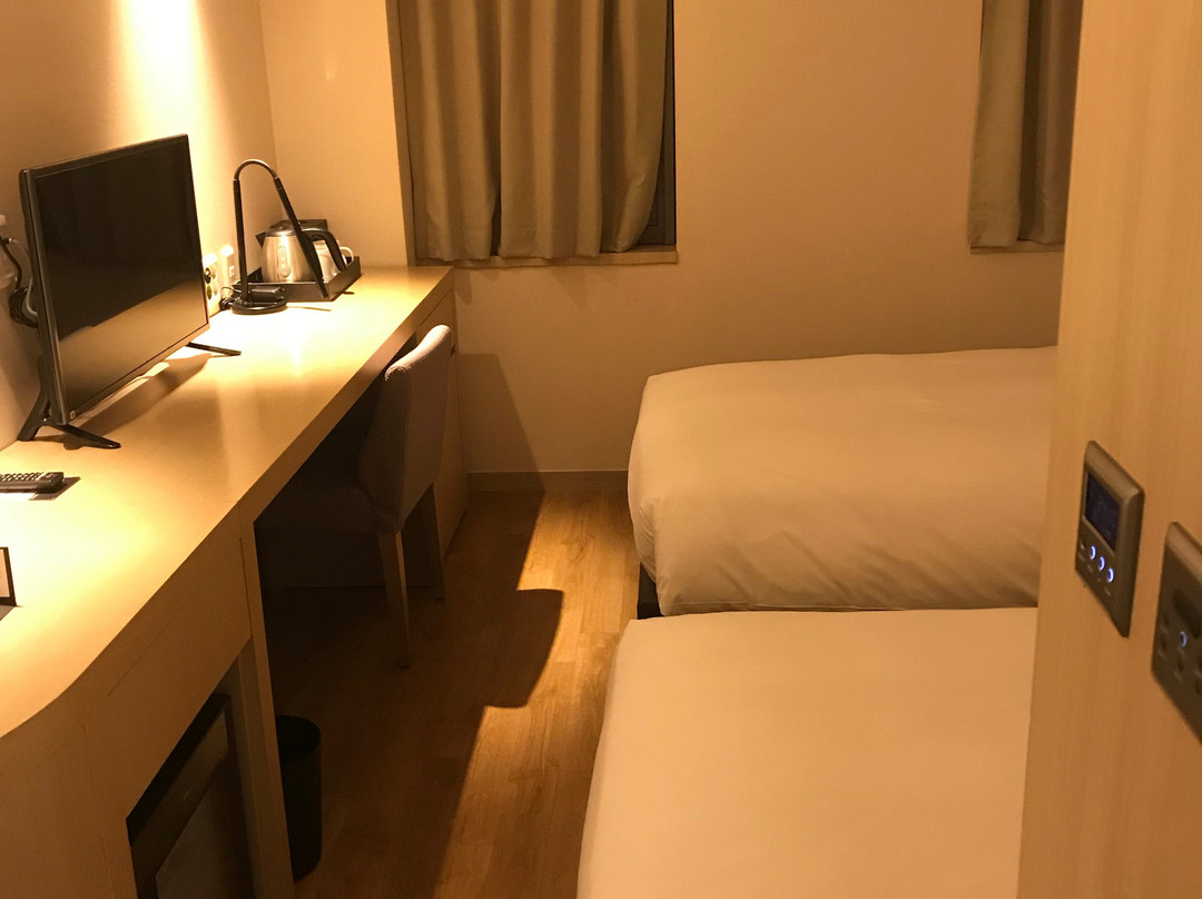 梅普雷斯酒店主图