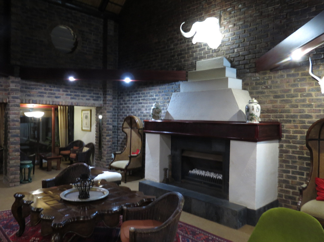 雾观普罗提酒店主图