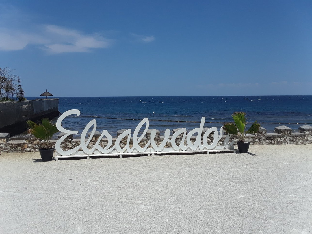 萨尔瓦多海滩度假村主图