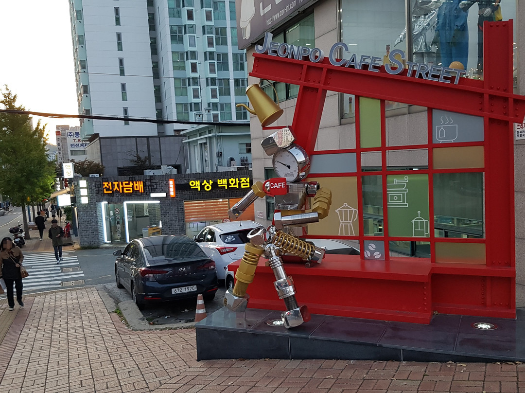 Jeonpo Cafe Street-釜山必去景点