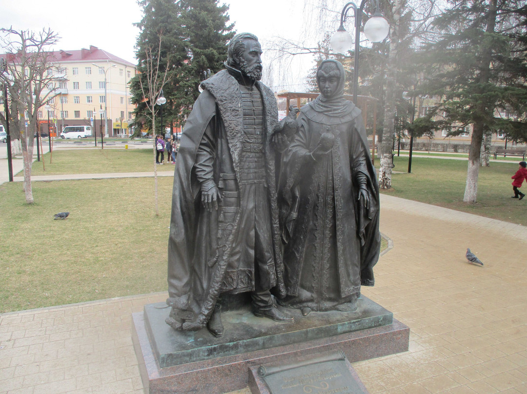 Monument to Saint Peter and Fevronia-Klin必去景点