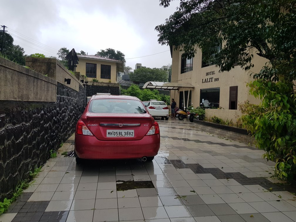 Hotel Lalit Inn主图