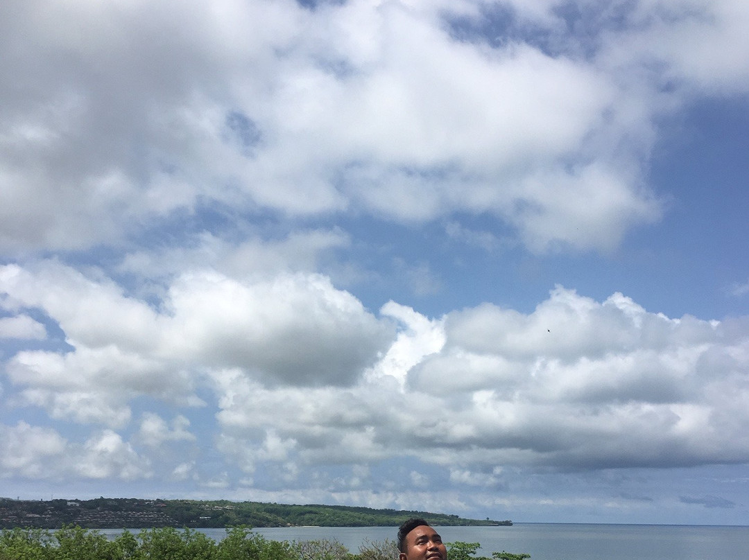 金巴兰湾海滩水疗度假村主图