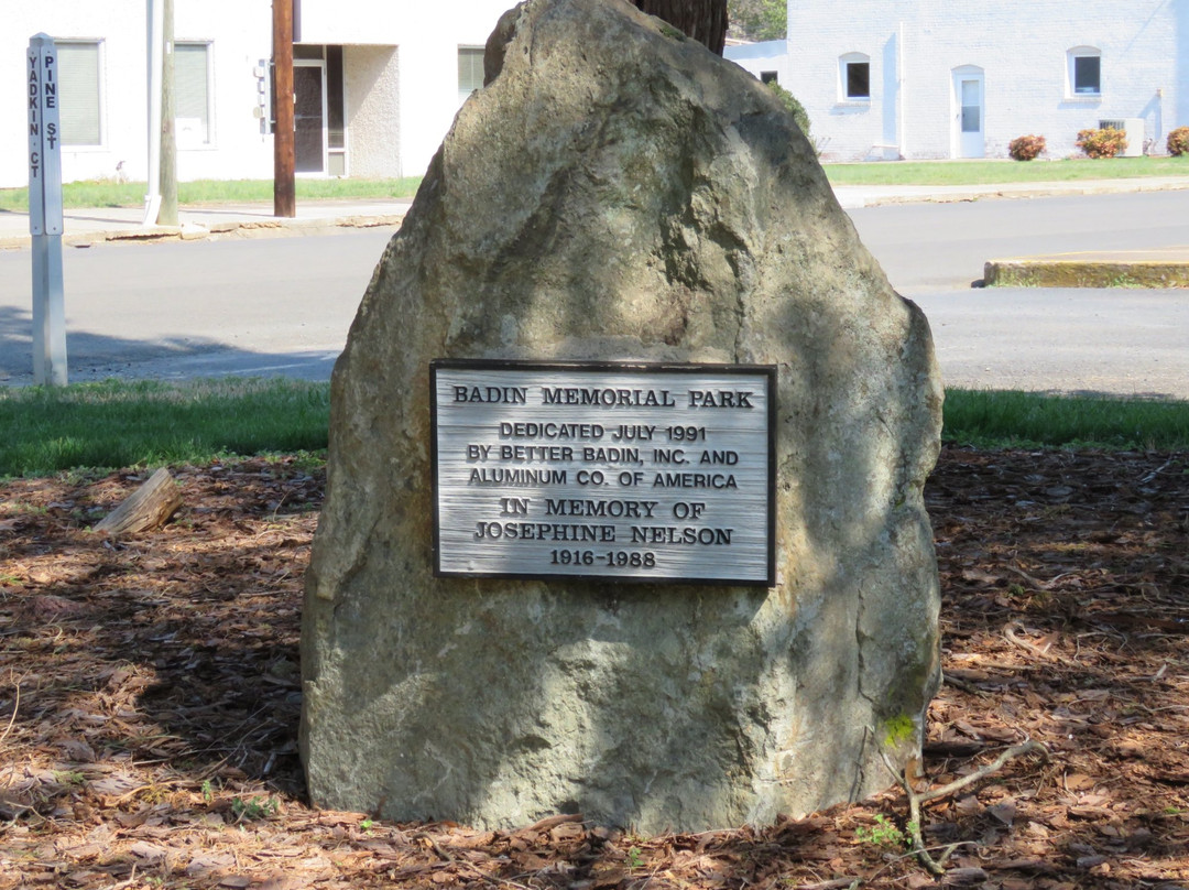 Badin Memorial Park景点图片