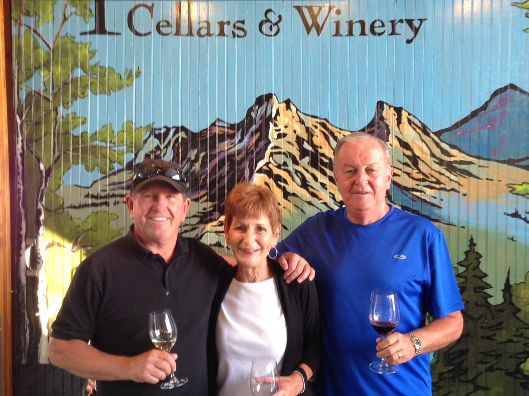 比灵斯旅游景点-Yellowstone Cellars & Winery