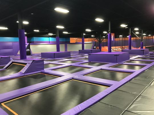Valley Station旅游景点-Altitude Trampoline Park of Louisville
