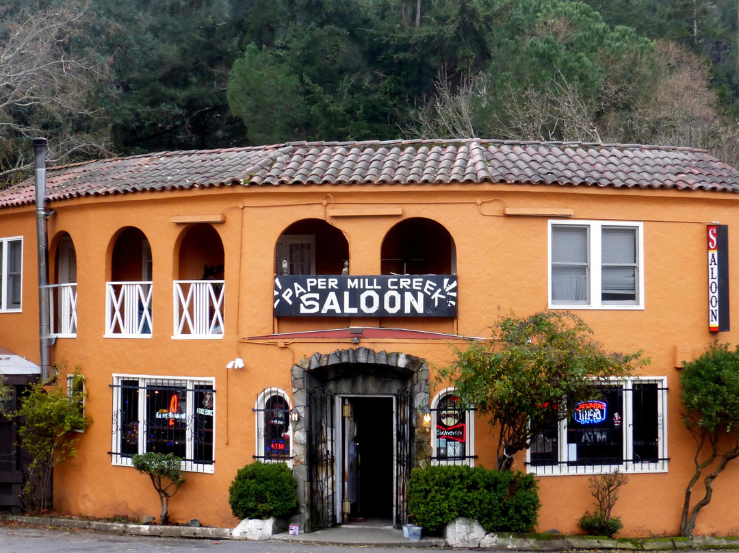 Forest Knolls旅游景点-Papermill Creek Saloon