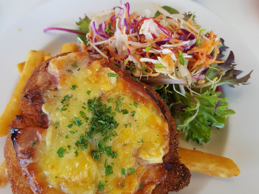 Pacific Harbour Golf and Country Club-Banksia Beach必去景点