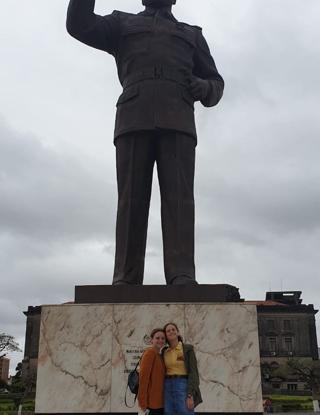 Praça da Independência-马布多必去景点