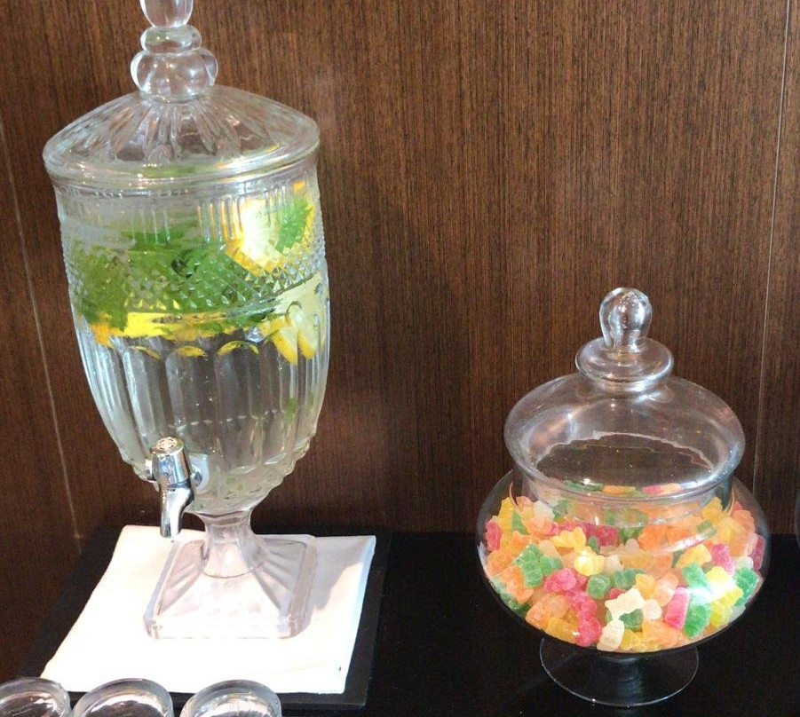 普拉茨庄园高尔夫水疗酒店主图