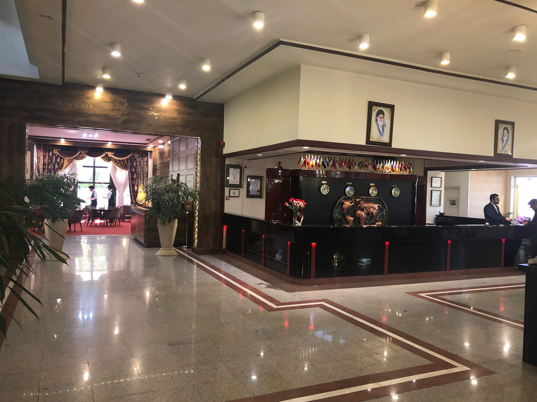 Pardisan Hotel主图