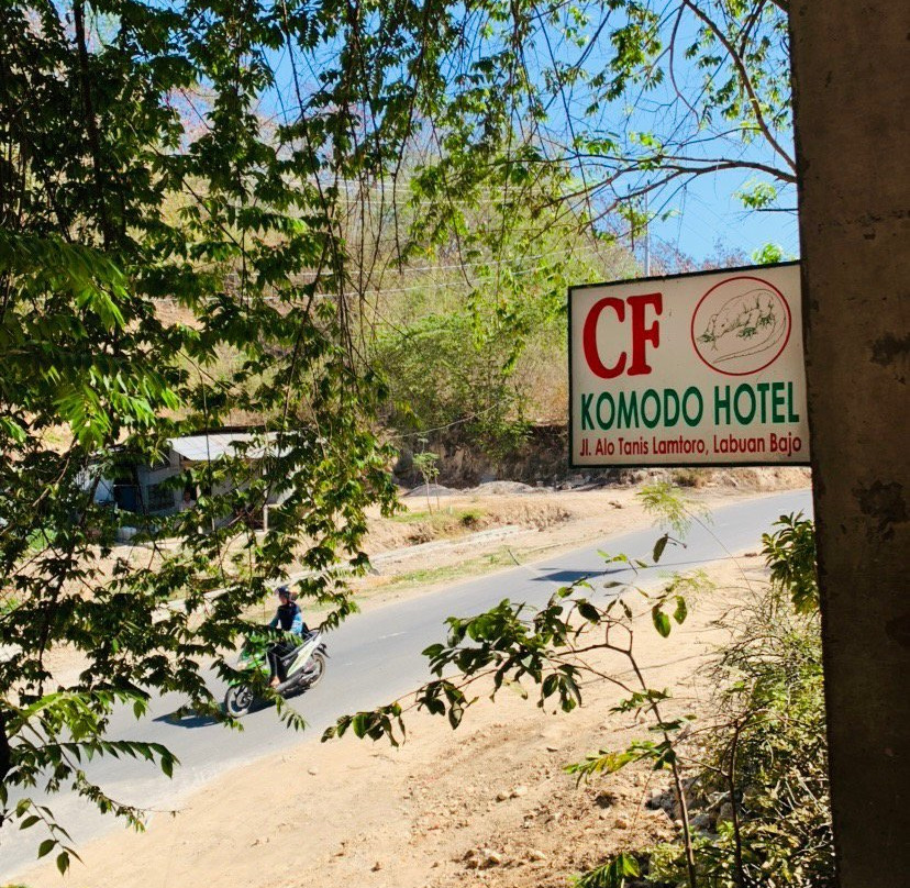 CF Komodo Hotel主图
