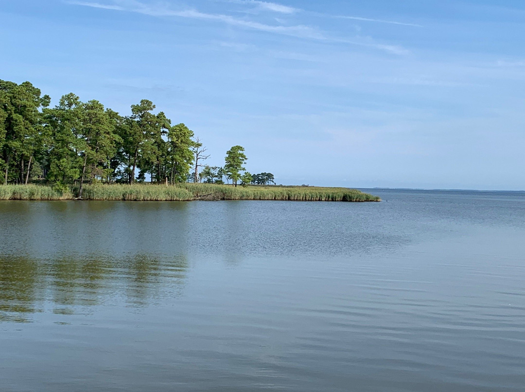 Cross Island Trail景点图片