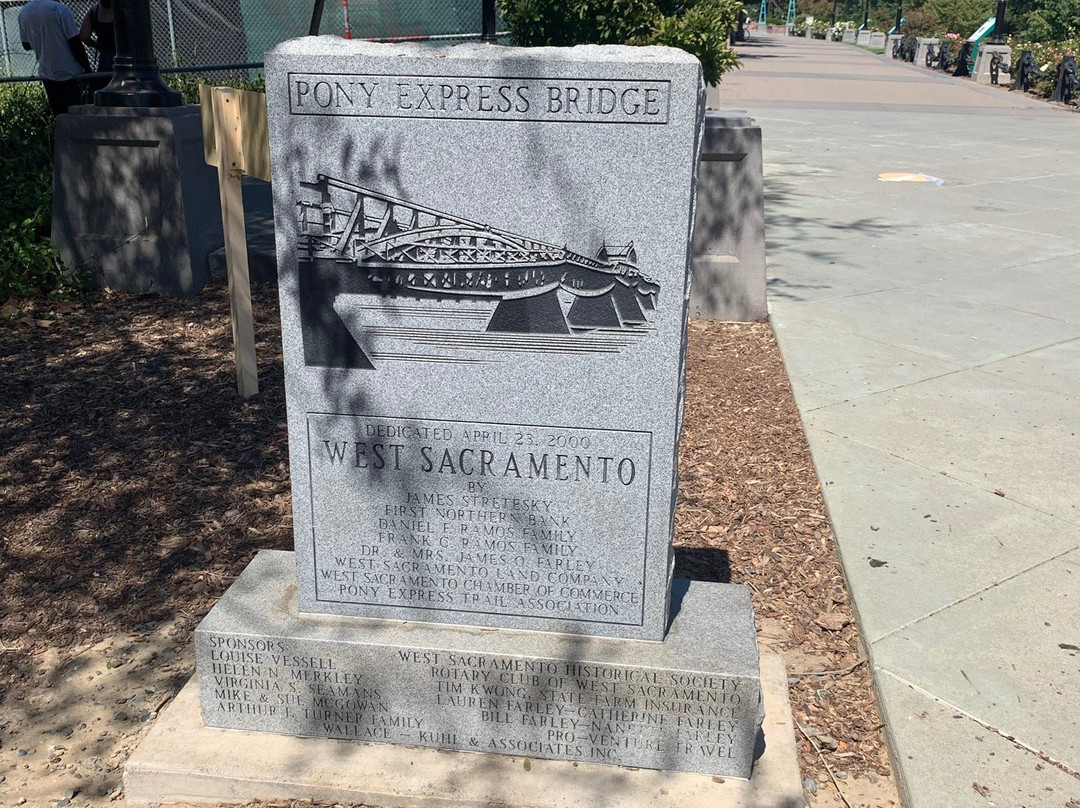 River Walk Park-西萨克拉门托必去景点