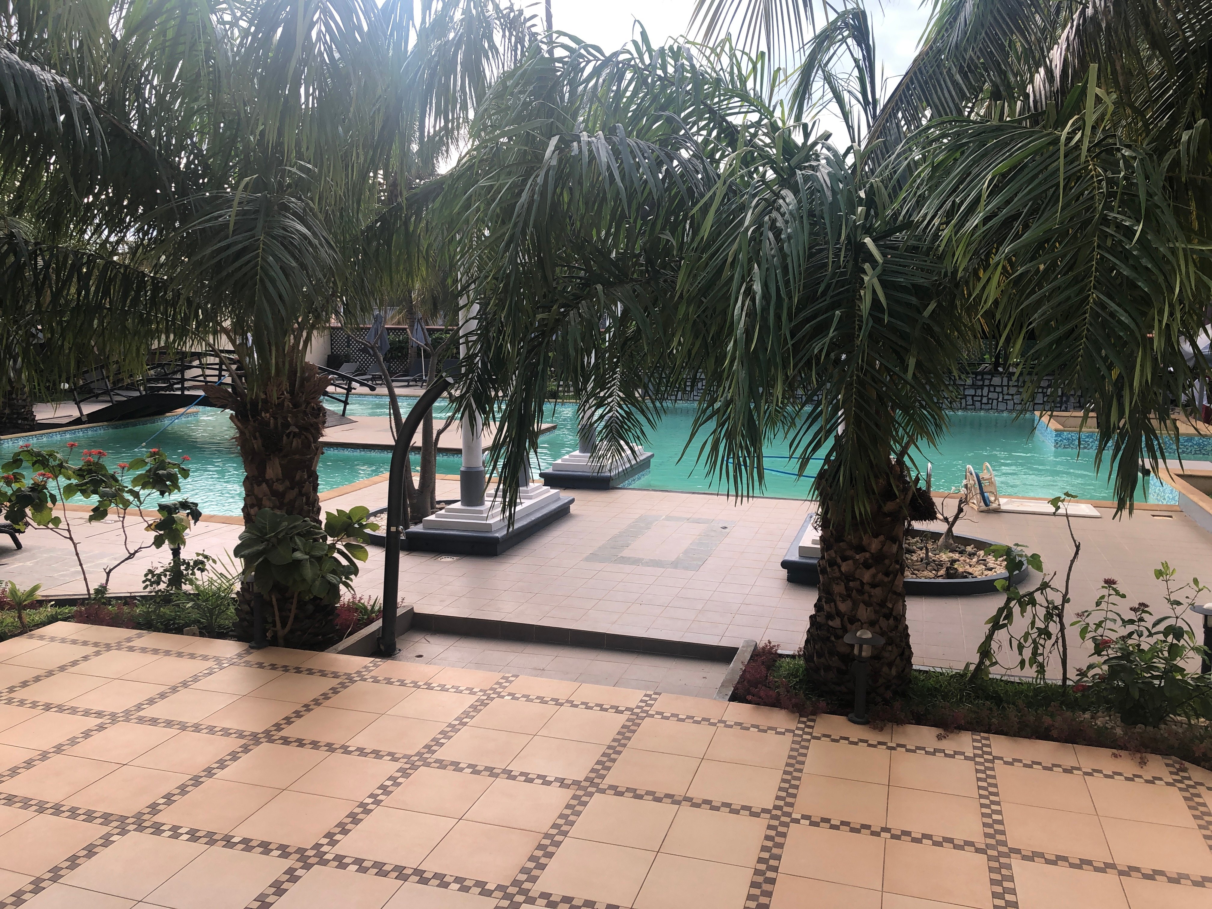 Le Grand Hôtel Diego-泳池