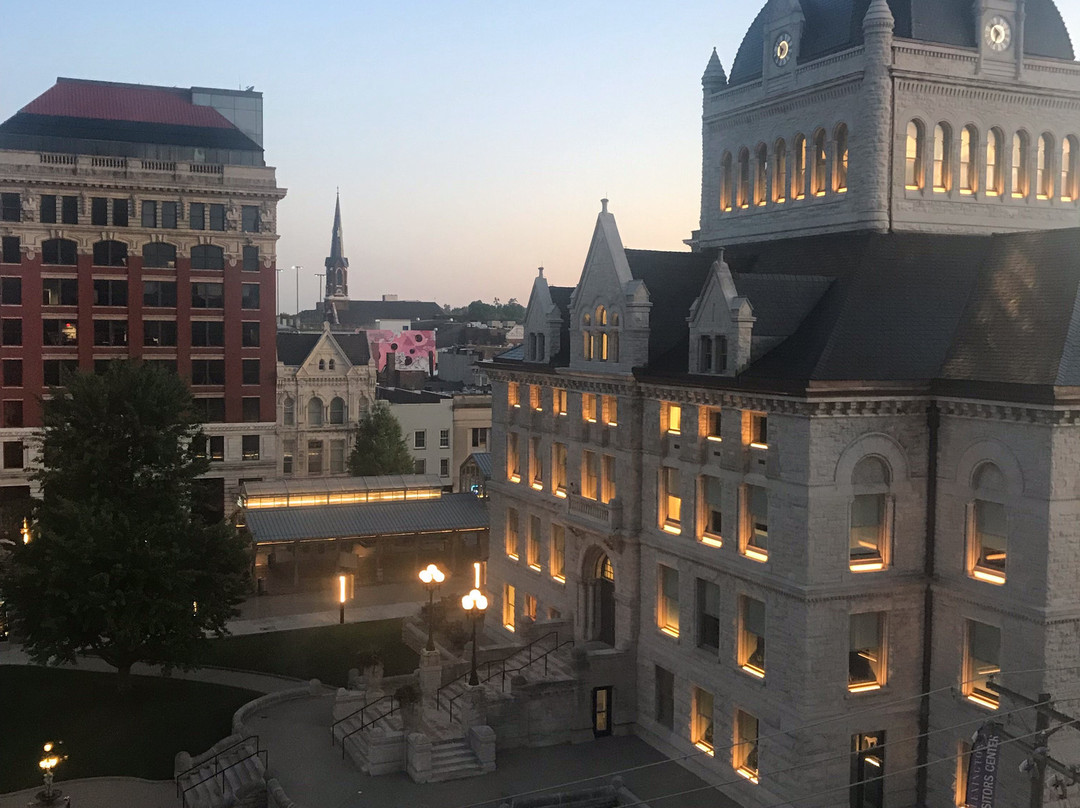 阁列克星敦 21C 博物馆酒店主图