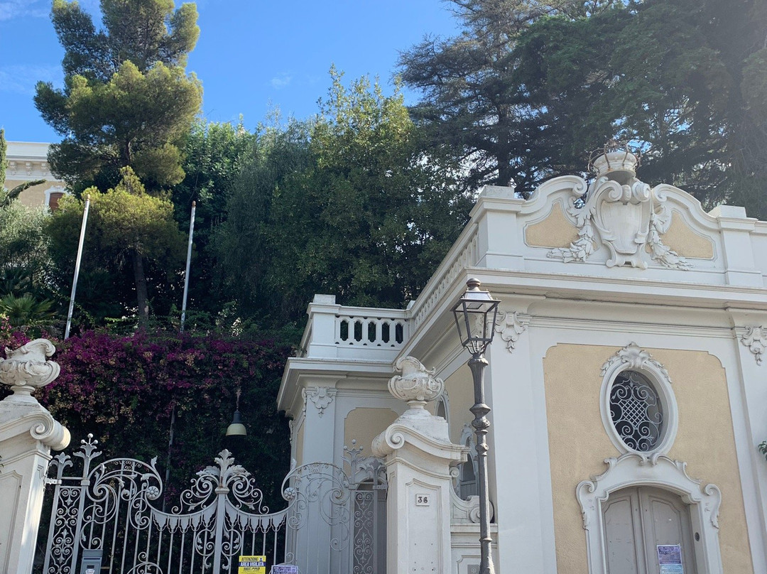 Villa Regina Margherita-博尔迪盖拉必去景点