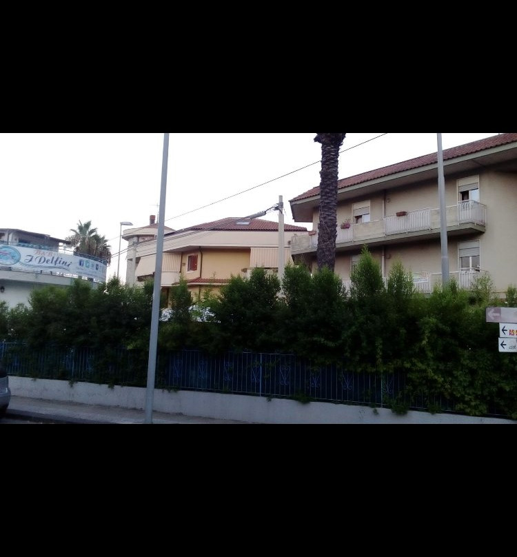 I Delfini Di Casa Paola主图