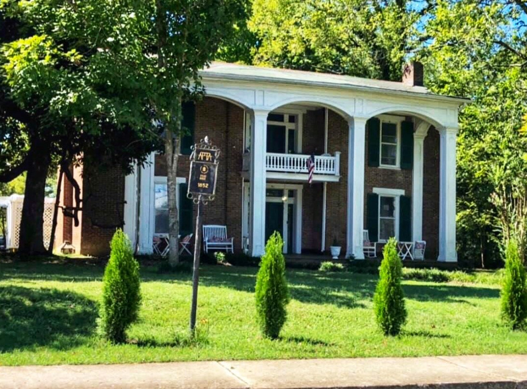 Clearview Horse Farm Horseback Riding-Shelbyville必去景点