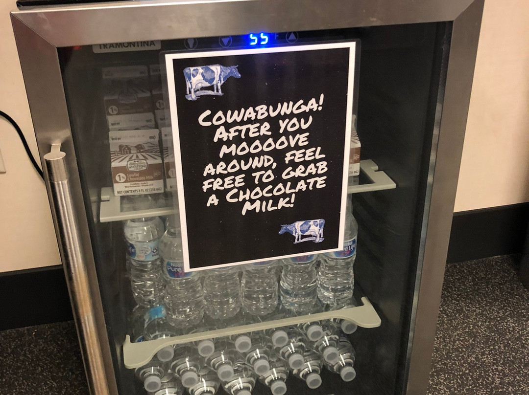 汉普顿麦迪逊市中心套房及酒店主图