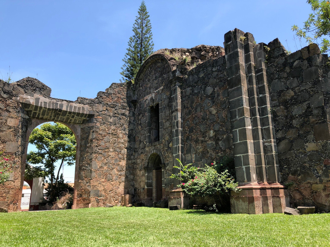 Unfinished Temple de la Preciosa Sangre-Mascota必去景点