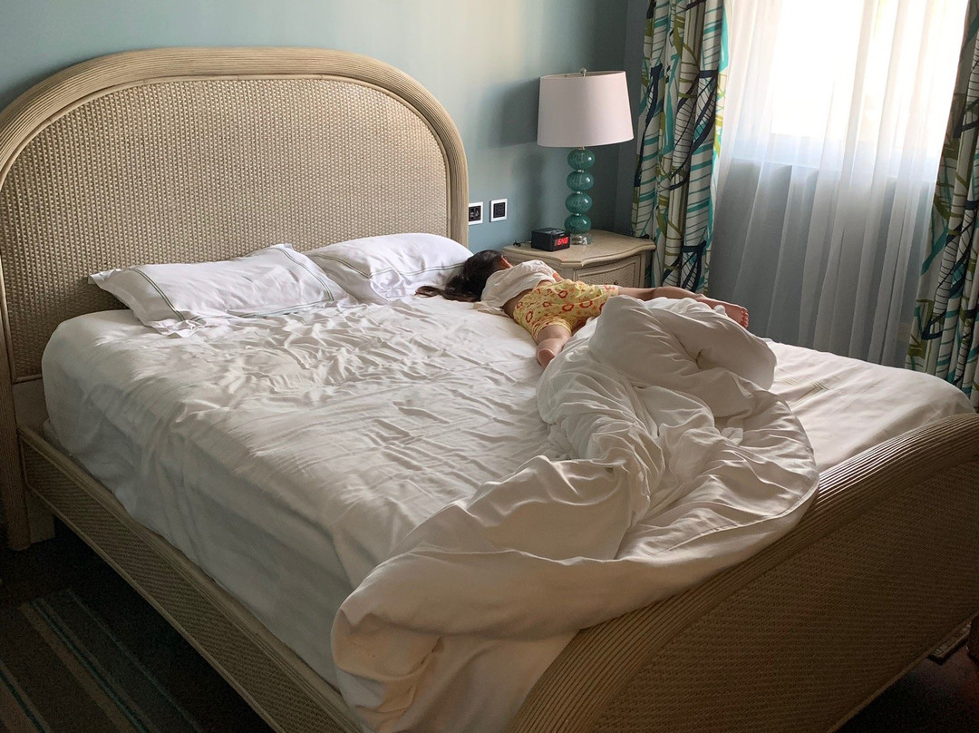 Surfrider Resort Hotel主图