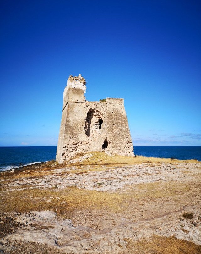 Torre di Sfinale-佩斯基奇必去景点