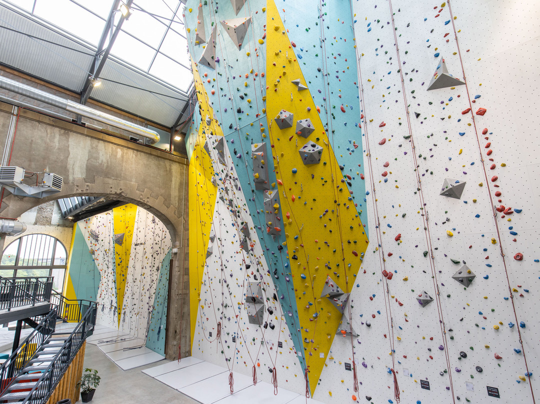 Climb Up-布列斯特必去景点