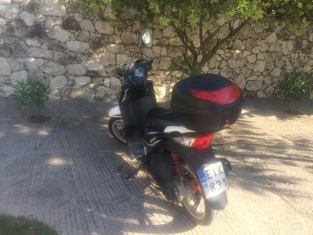 Lefkas On Wheels - Moto Rentals-莱夫卡扎必去景点
