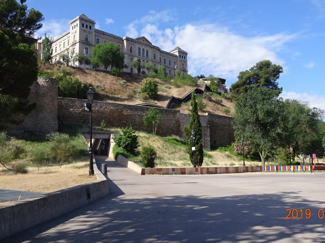 Escaleras Mecanicas de la Granja景点图片